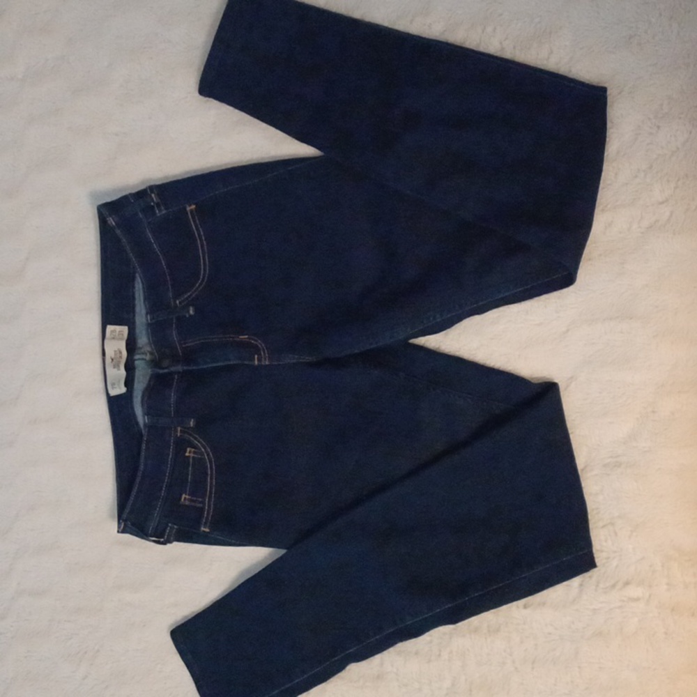 Hollister super skinny like new